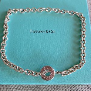Tiffany & Co. 1837 Toggle Necklace 17” chain. Sterling silver